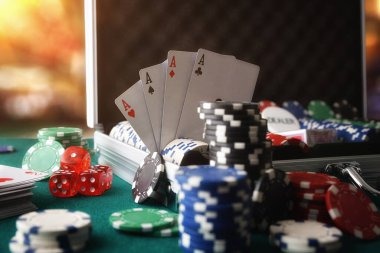 82-0 এর প্রধান গেম স্ক্রিন 82-0 এর প্রধান গেম স্ক্রিন